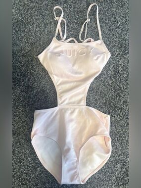 Juicy Couture Light Pink Cutout One-Piece Swimsuit🩷🩷